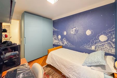 Apartamento à venda com 120m², 3 quartos e 2 vagasQuarto 2