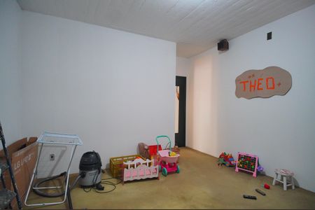 Casa para alugar com 271m², 3 quartos e 3 vagasSuíte