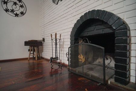 Casa para alugar com 271m², 3 quartos e 3 vagaslareira