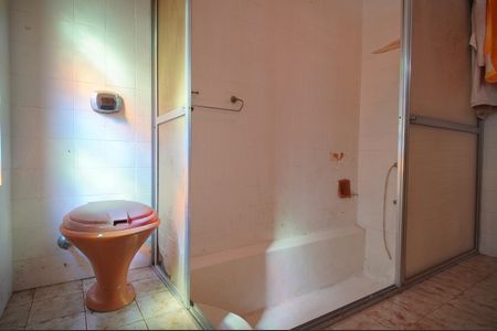 Casa para alugar com 271m², 3 quartos e 3 vagasBanheiro da Suíte