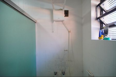 Casa para alugar com 271m², 3 quartos e 3 vagasBanheiro Social