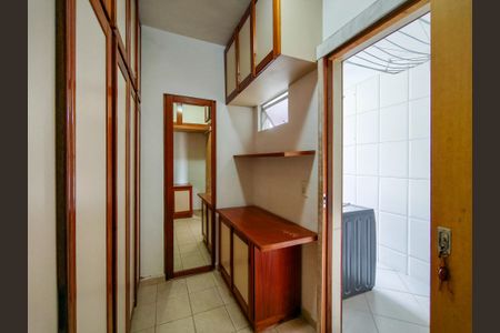 Apartamento à venda com 110m², 3 quartos e 2 vagasQuarto de Serviço