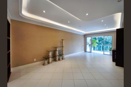 Apartamento à venda com 110m², 3 quartos e 2 vagasSala