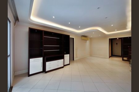 Apartamento à venda com 110m², 3 quartos e 2 vagasSala