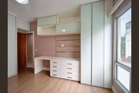 Apartamento à venda com 110m², 3 quartos e 2 vagasSuíte