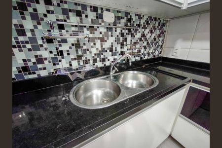 Apartamento à venda com 110m², 3 quartos e 2 vagasCozinha