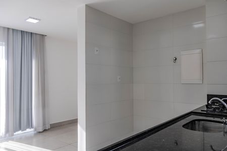 Apartamento para alugar com 62m², 2 quartos e 2 vagas Apartamento para alugar com 62m², 2 quartos e 2 vagasCozinha