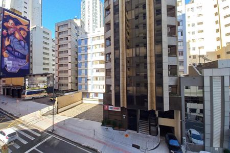 Apartamento para alugar com 40m², 1 quarto e sem vagaVista do Quarto