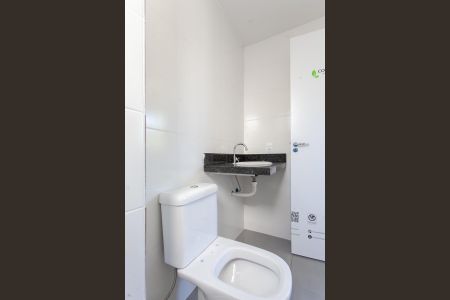 Apartamento à venda com 98m², 2 quartos e 1 vaga Apartamento à venda com 98m², 2 quartos e 1 vagaBanheiro da Suíte