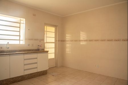 Casa à venda com 141m², 2 quartos e 1 vagaCozinha