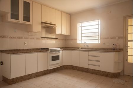 Casa à venda com 141m², 2 quartos e 1 vagaCozinha