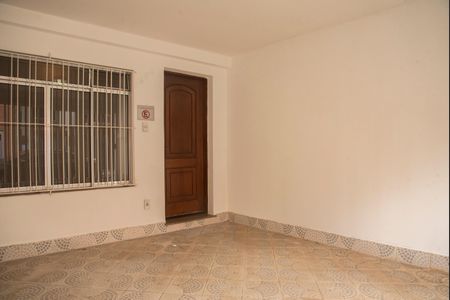 Casa à venda com 141m², 2 quartos e 1 vagaGaragem