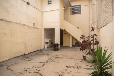 Casa à venda com 141m², 2 quartos e 1 vagaÁrea de Serviço/Quintal