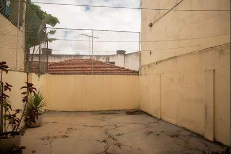 Casa à venda com 141m², 2 quartos e 1 vagaÁrea de Serviço/Quintal