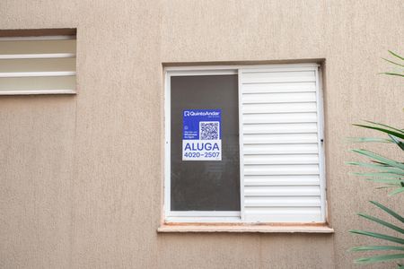 Apartamento para alugar com 43m², 2 quartos e 1 vaga Apartamento para alugar com 43m², 2 quartos e 1 vagaPlaquinha - Adesivo