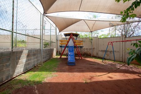 Apartamento para alugar com 43m², 2 quartos e 1 vaga Apartamento para alugar com 43m², 2 quartos e 1 vagaÁrea comum - Playground