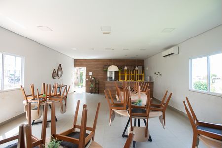 Apartamento para alugar com 43m², 2 quartos e 1 vaga Apartamento para alugar com 43m², 2 quartos e 1 vagaÁrea comum - Salão de festas