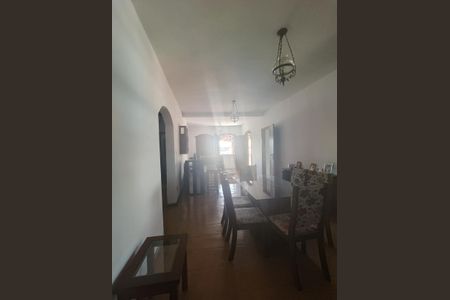 Casa à venda com 360m², 7 quartos e 2 vagasSala