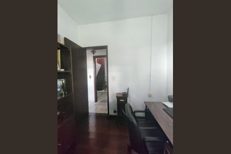 Casa à venda com 360m², 7 quartos e 2 vagasQuarto 2