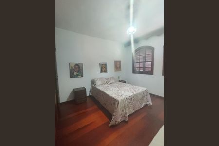 Casa à venda com 360m², 7 quartos e 2 vagasQuarto 5