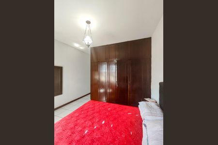 Casa à venda com 360m², 7 quartos e 2 vagasQuarto 1