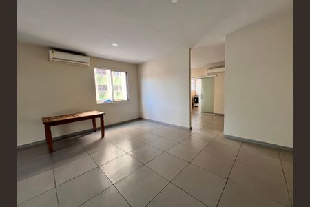 Apartamento à venda com 62m², 1 quarto e 1 vaga Apartamento à venda com 62m², 1 quarto e 1 vagaÁrea comum - Salão de Festa