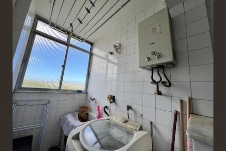 Apartamento à venda com 62m², 1 quarto e 1 vaga Apartamento à venda com 62m², 1 quarto e 1 vagaArea de Serviço