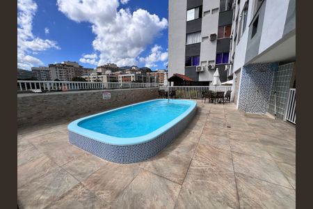 Apartamento à venda com 62m², 1 quarto e 1 vaga Apartamento à venda com 62m², 1 quarto e 1 vagaÁrea comum - Piscina