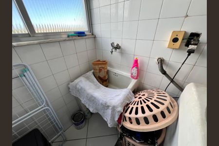 Apartamento à venda com 62m², 1 quarto e 1 vaga Apartamento à venda com 62m², 1 quarto e 1 vagaArea de Serviço