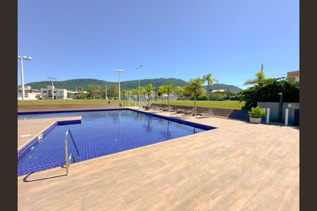Casa para alugar com 270m², 3 quartos e 4 vagasÁrea comum - Piscina