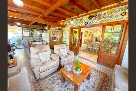Casa para alugar com 270m², 3 quartos e 4 vagasÁrea gourmet