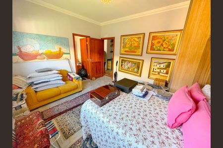 Casa para alugar com 270m², 3 quartos e 4 vagasSuíte 2