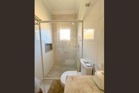 Casa para alugar com 270m², 3 quartos e 4 vagasBanheiro da Suíte 2