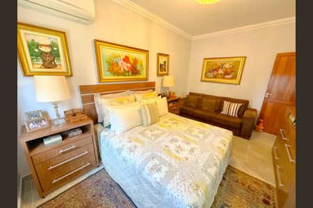 Casa para alugar com 270m², 3 quartos e 4 vagasSuíte 1