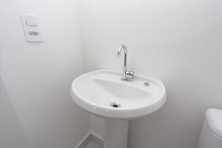 Apartamento para alugar com 38m², 2 quartos e sem vagaBanheiro