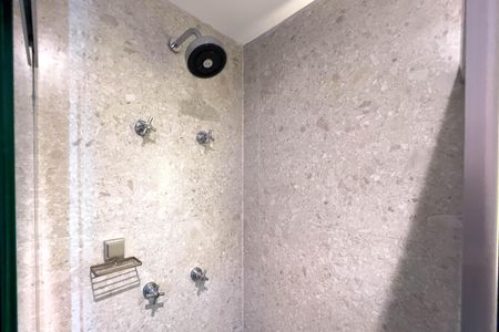Studio à venda com 20m², 1 quarto e sem vaga Studio à venda com 20m², 1 quarto e sem vagaBanheiro