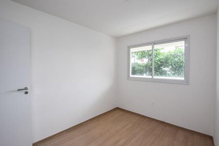 Apartamento à venda com 74m², 2 quartos e 1 vaga