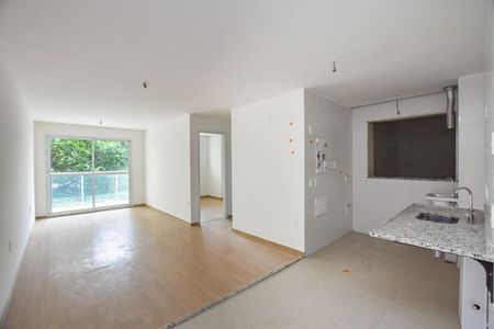 Apartamento à venda com 74m², 2 quartos e 1 vaga