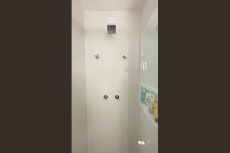 Apartamento à venda com 57m², 2 quartos e 1 vaga Apartamento à venda com 57m², 2 quartos e 1 vagaBanheiro