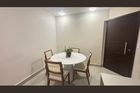 Apartamento à venda com 57m², 2 quartos e 1 vaga Apartamento à venda com 57m², 2 quartos e 1 vagaSala