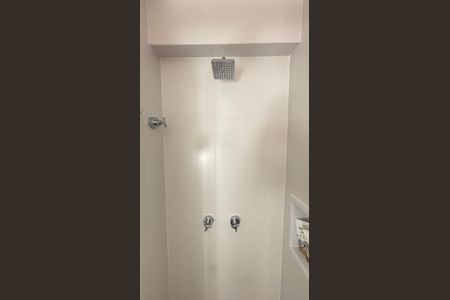 Apartamento à venda com 57m², 2 quartos e 1 vaga Apartamento à venda com 57m², 2 quartos e 1 vagaBanheiro da Suíte