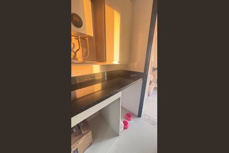 Apartamento à venda com 57m², 2 quartos e 1 vaga Apartamento à venda com 57m², 2 quartos e 1 vagaÁrea de Serviço
