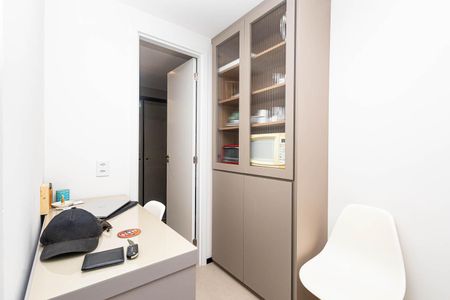 Studio para alugar com 27m², 1 quarto e sem vaga Studio para alugar com 27m², 1 quarto e sem vagaStudio