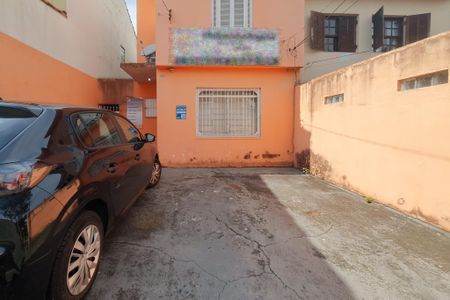 Casa à venda com 133m², 1 quarto e 2 vagas Casa à venda com 133m², 1 quarto e 2 vagasGaragem