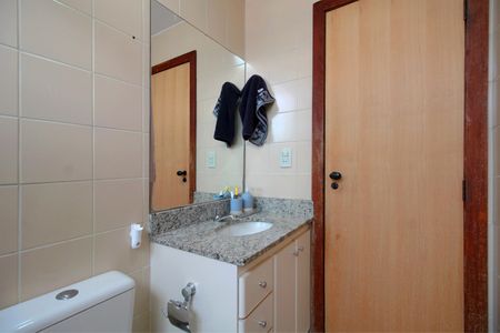 Apartamento à venda com 99m², 3 quartos e 3 vagasBanheiro