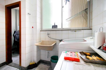 Apartamento à venda com 99m², 3 quartos e 3 vagasÁrea de Serviço