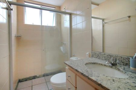 Apartamento à venda com 99m², 3 quartos e 3 vagasBanheiro