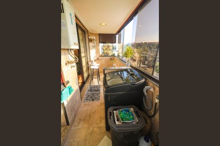 Apartamento à venda com 89m², 3 quartos e 1 vagaÁrea de Serviço