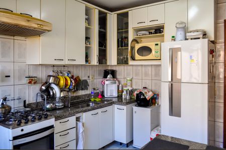 Apartamento à venda com 98m², 1 quarto e 2 vagasCozinha