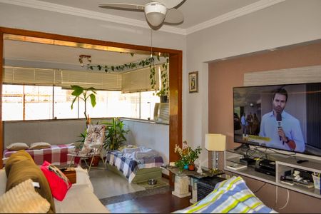 Apartamento à venda com 98m², 1 quarto e 2 vagasSala